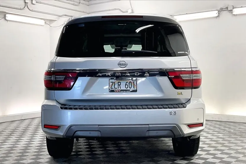 2023 Nissan Armada SL photo 1