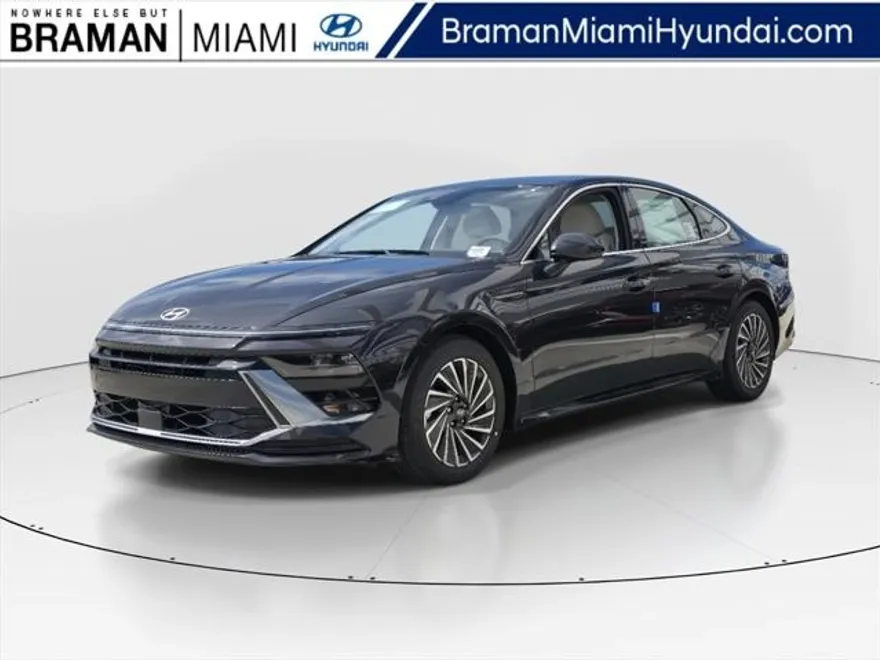 2025 Hyundai Sonata Hybrid SEL photo 1
