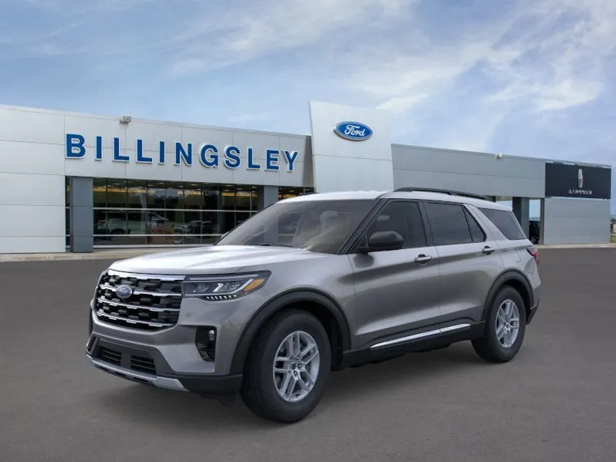 2025 Ford Explorer photo 1