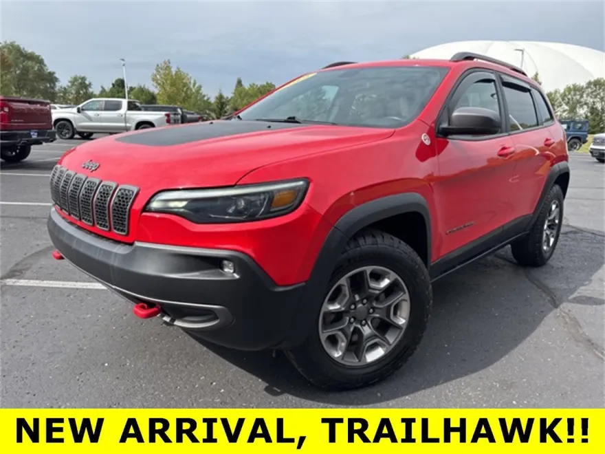 2019 Jeep Cherokee Trailhawk photo 1