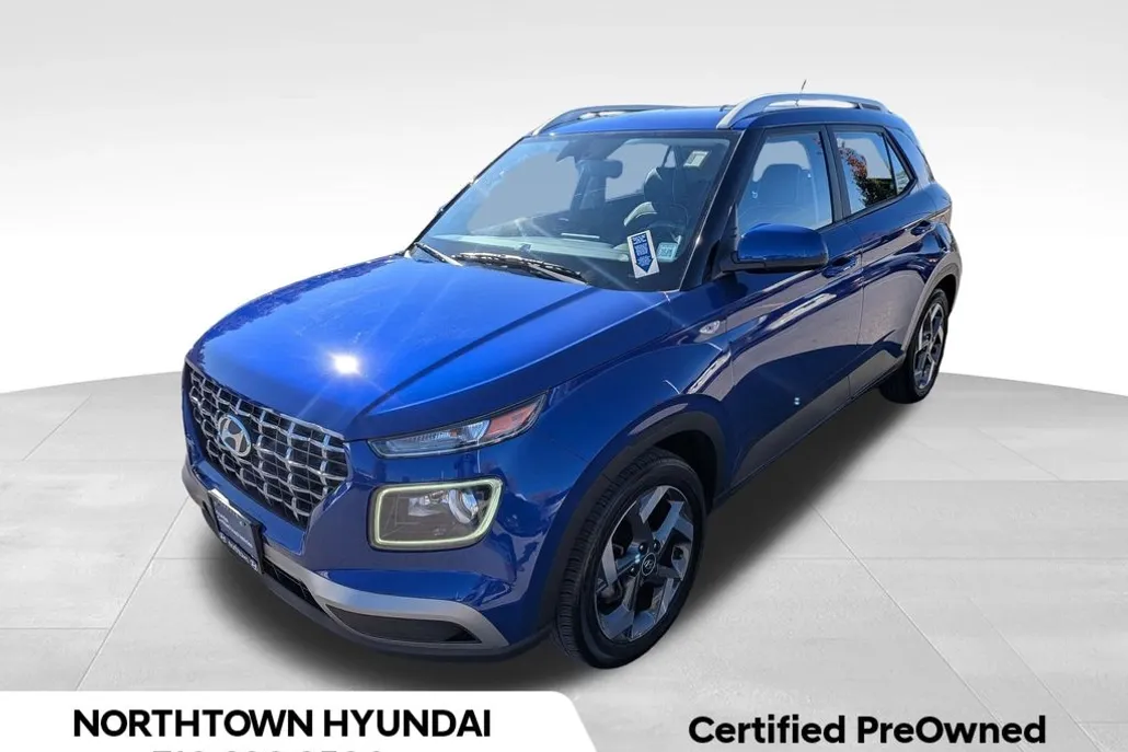 2023 Hyundai Venue Limited photo 1