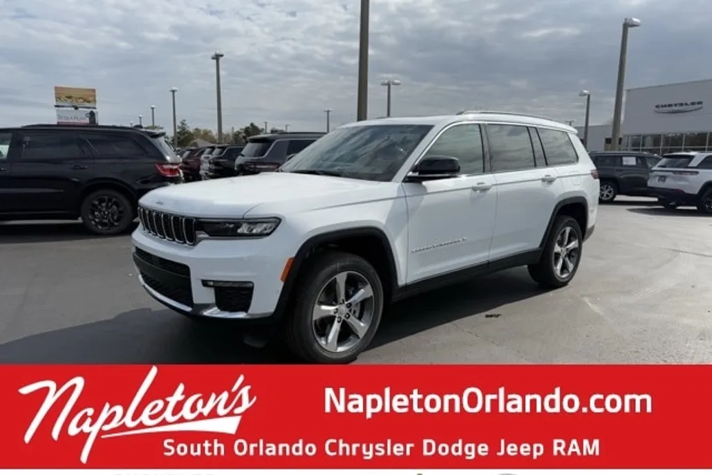 2025 Jeep Grand Cherokee Limited photo 1