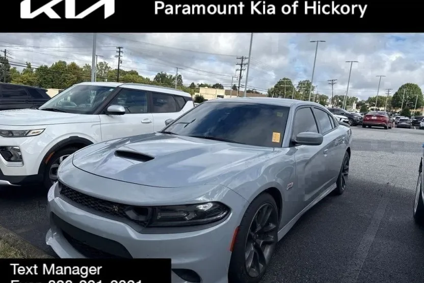 2020 Dodge Charger Scat Pack photo 1