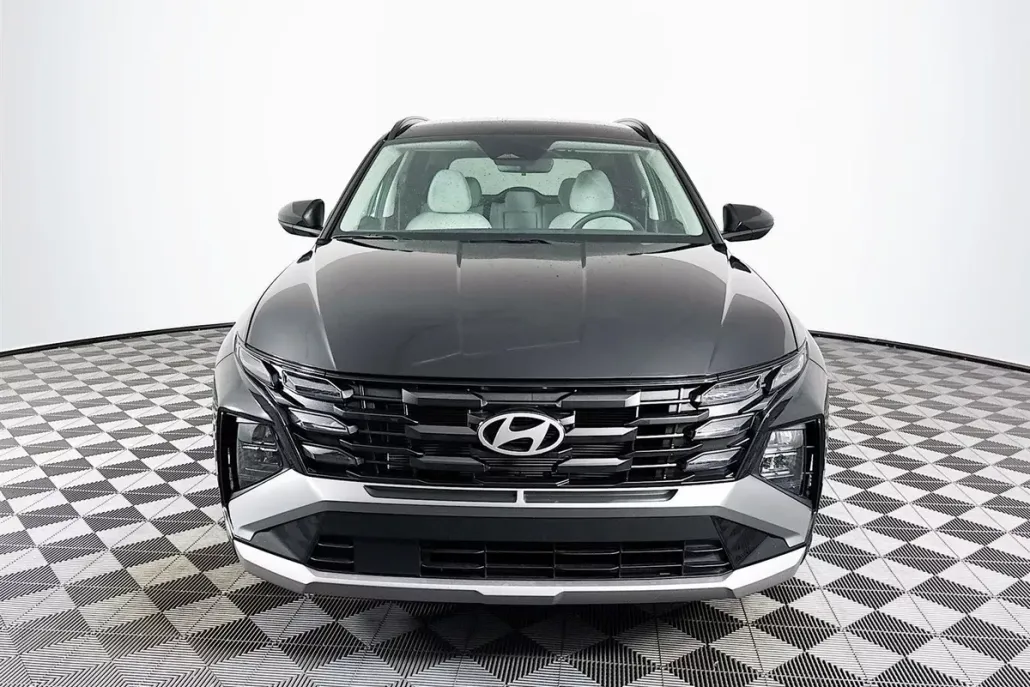 2025 Hyundai Tucson SEL photo 1