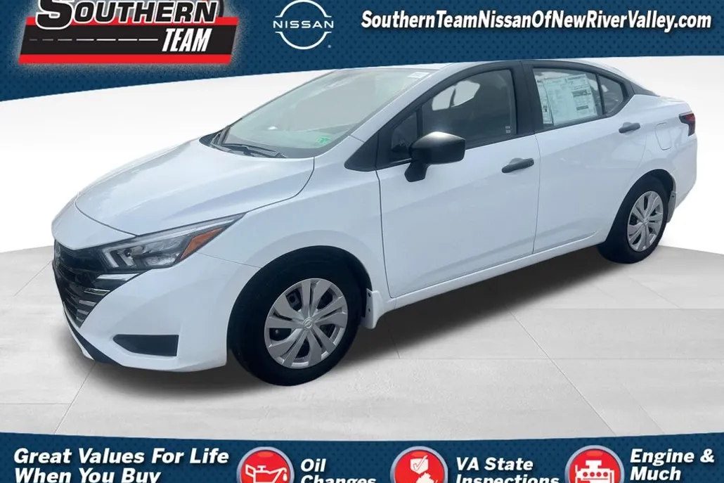 2025 Nissan Versa 1.6 S photo 1