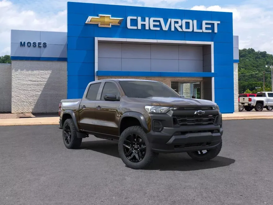 2025 Chevrolet Colorado Trail Boss photo 1