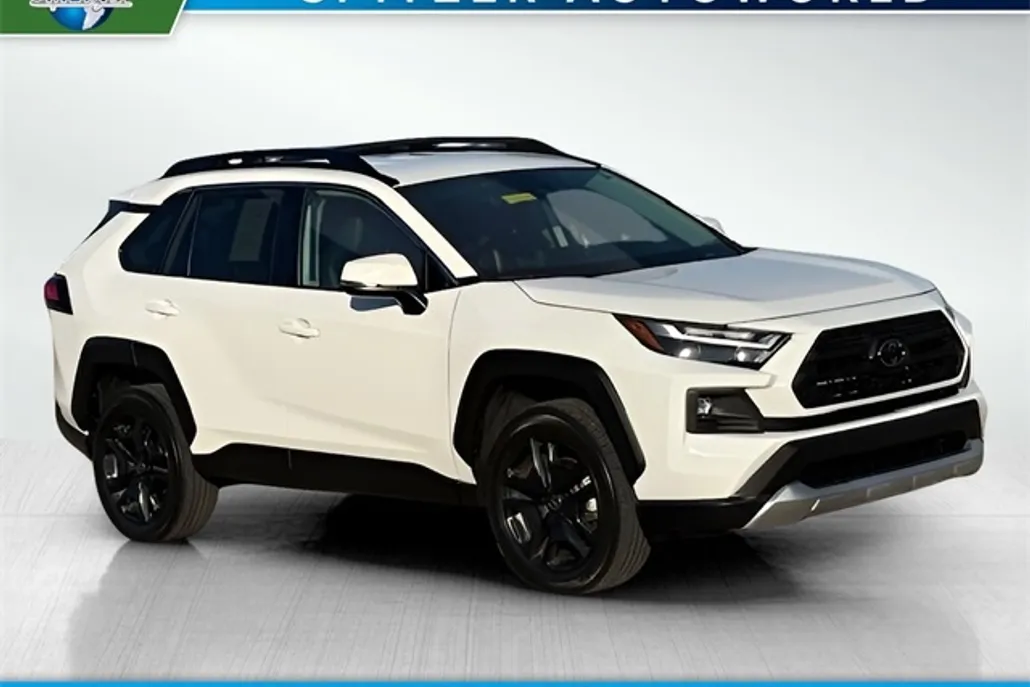 2023 Toyota RAV4 Adventure photo 1