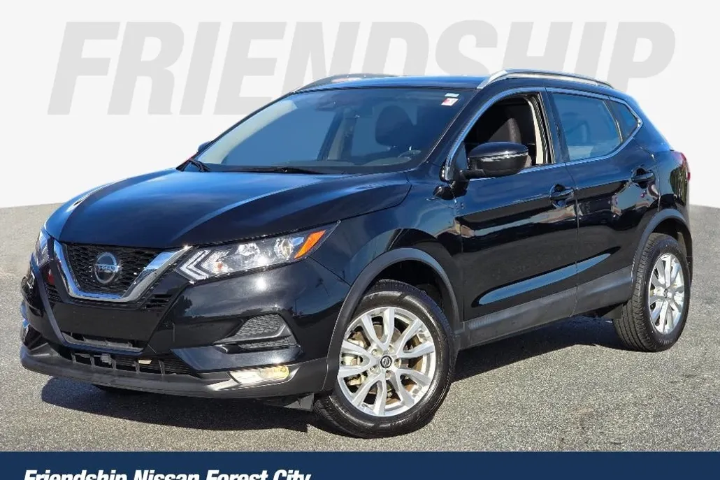 2021 Nissan Rogue Sport SV photo 1