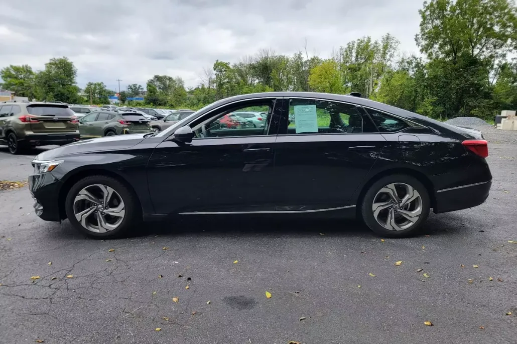2019 Honda Accord EX 1.5T photo 1