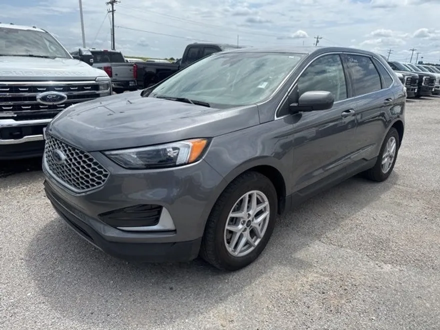2024 Ford Edge SEL photo 1