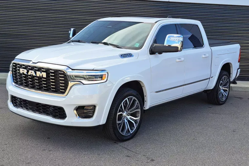 2025 Ram 1500 photo 1