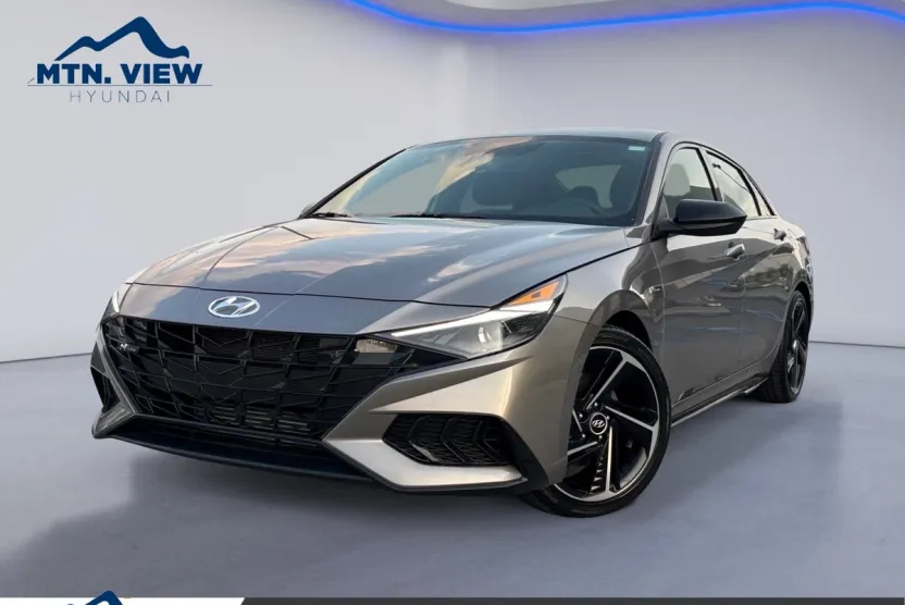 2023 Hyundai Elantra N Line photo 1