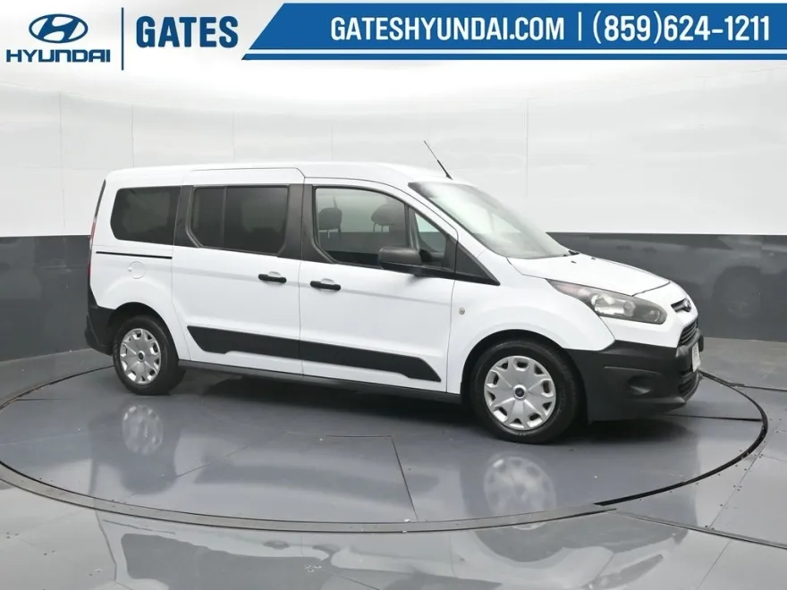2017 Ford Transit Connect XL photo 1