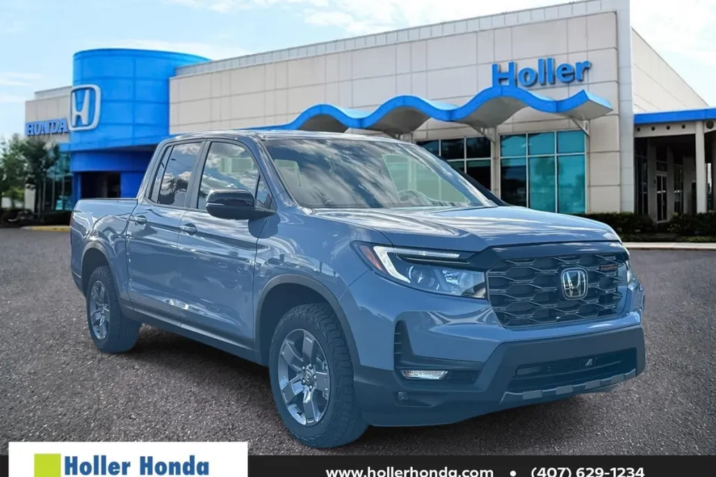 2025 Honda Ridgeline TrailSport photo 1