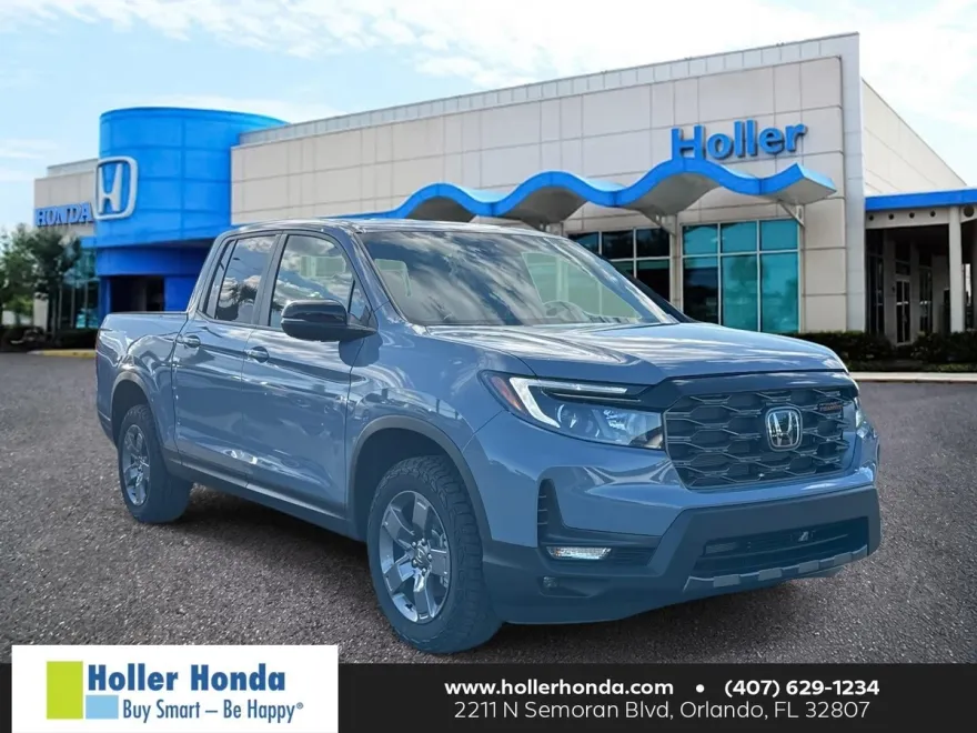 2025 Honda Ridgeline TrailSport photo 1