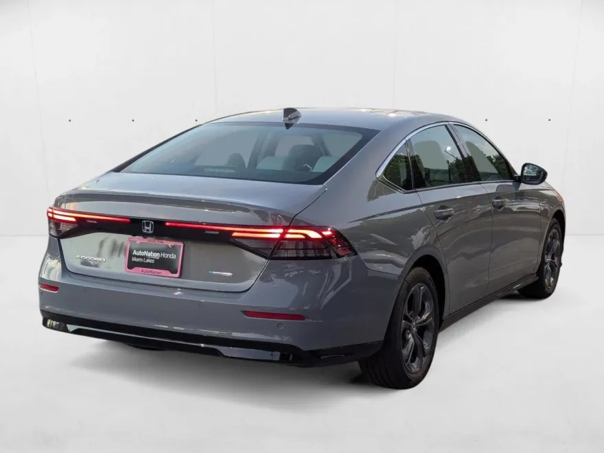 2025 Honda Accord Hybrid EX-L photo 1