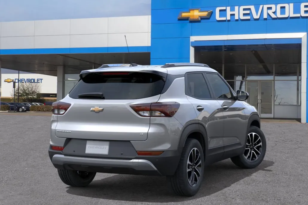 2026 Chevrolet Trailblazer LT photo 1