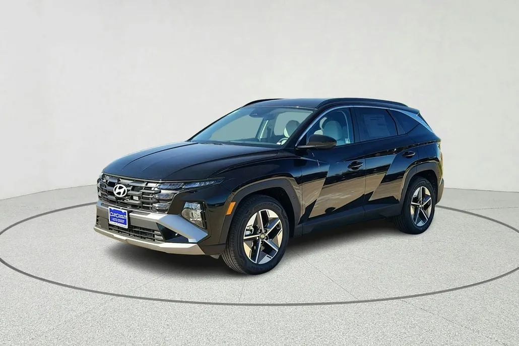 2025 Hyundai Tucson SEL photo 1