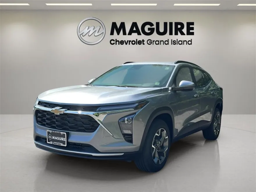2025 Chevrolet Trax ACTIV photo 1