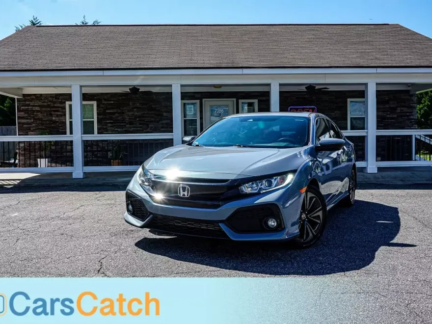 2019 Honda Civic Hatchback photo 1