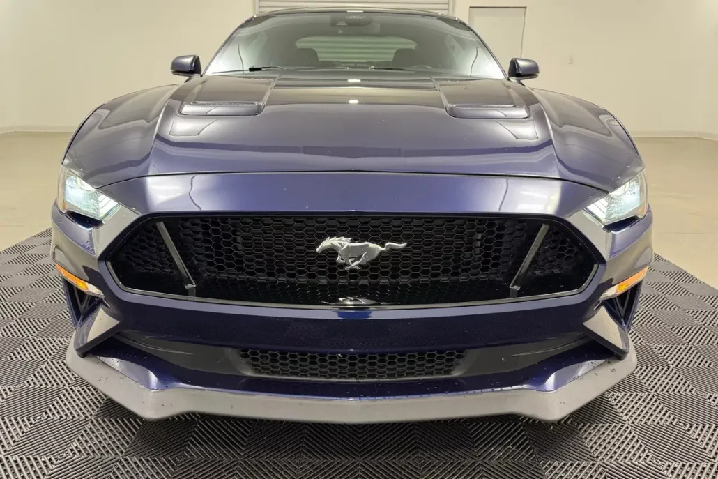 2020 Ford Mustang GT Premium photo 1