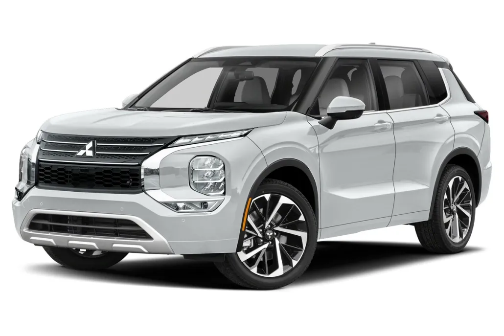 2023 Mitsubishi Outlander SEL photo 1