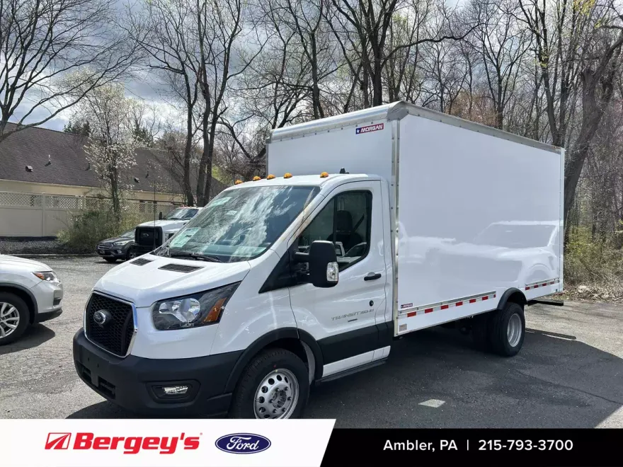2025 Ford Transit photo 1