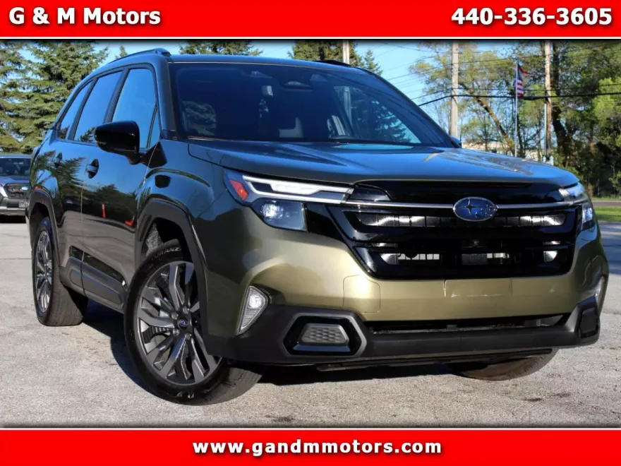 2025 Subaru Forester Touring photo 1