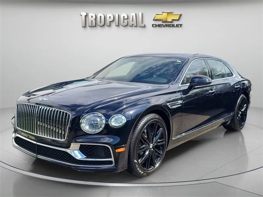 2021 Bentley Flying Spur V8 photo 1