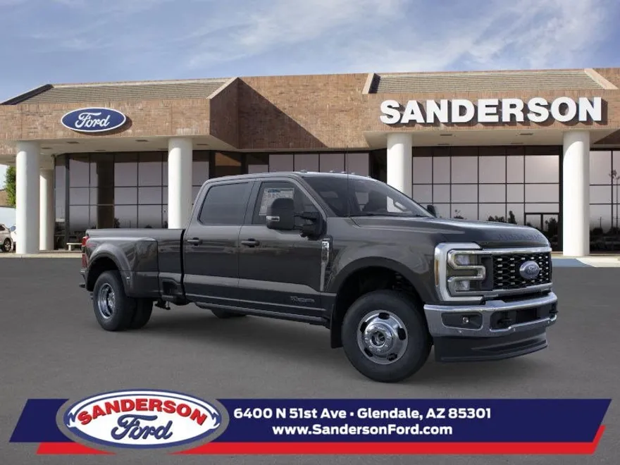 2025 Ford F-350 Lariat photo 1
