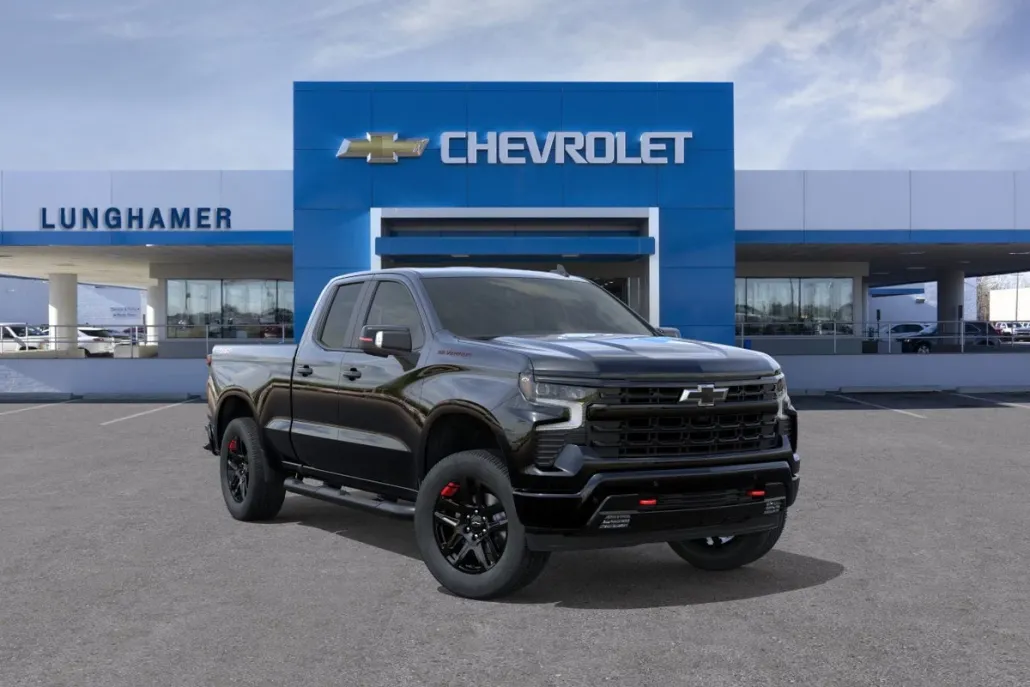 2026 Chevrolet Silverado 1500 RST photo 1