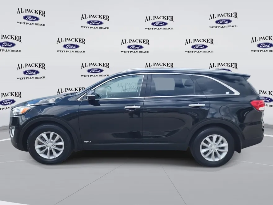 2018 Kia Sorento Base photo 1