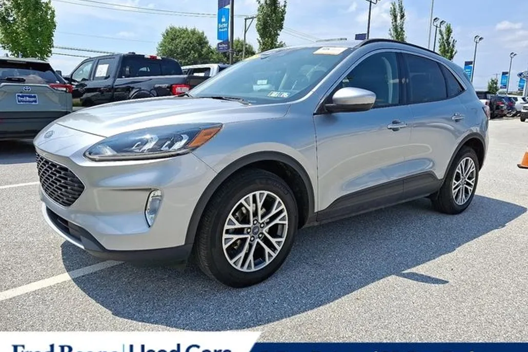 2022 Ford Escape SEL photo 1
