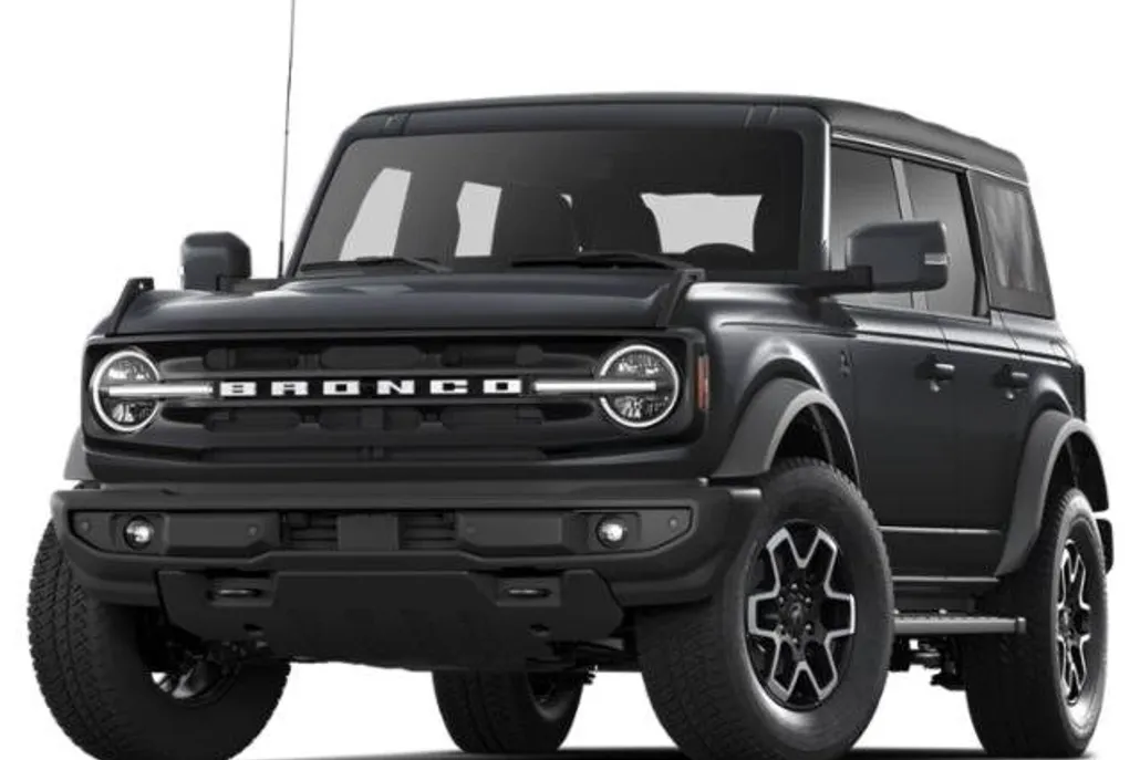 2025 Ford Bronco Outer Banks photo 1