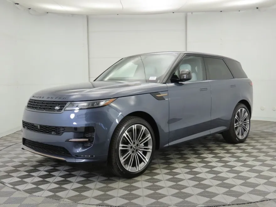 2025 Land Rover Range Rover Sport SE photo 1