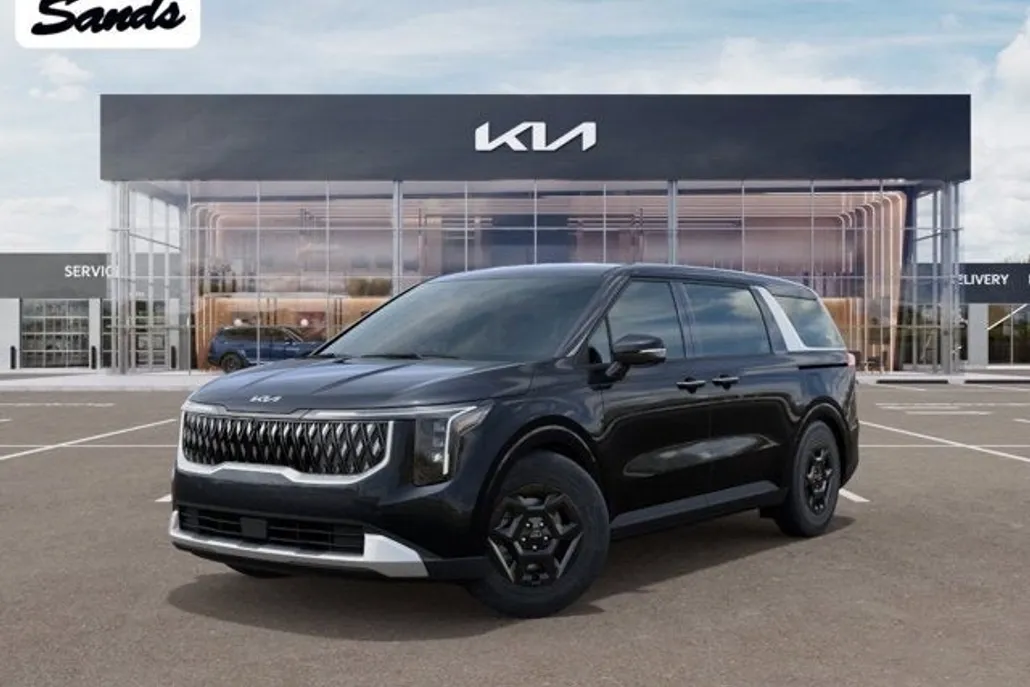 2025 Kia Carnival LXS photo 1