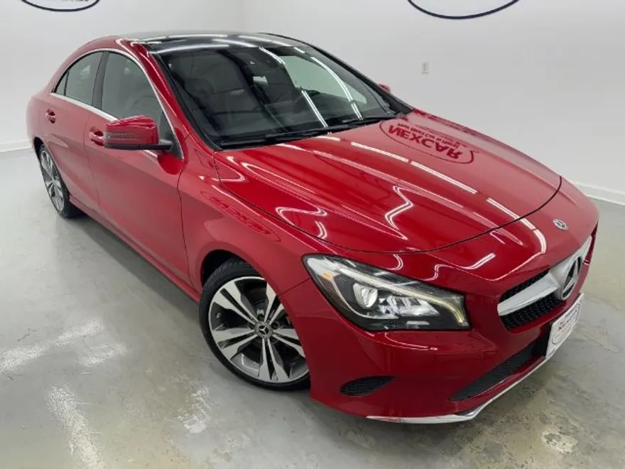 2019 Mercedes Benz CLA 250 photo 1