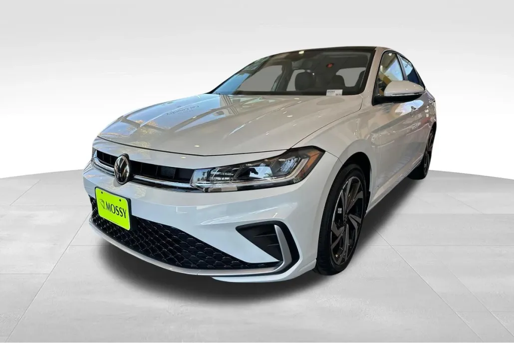 2025 Volkswagen Jetta 1.5T SEL photo 1