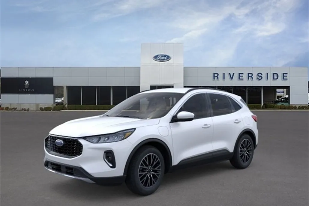 2023 Ford Escape Plug-In Hybrid photo 1