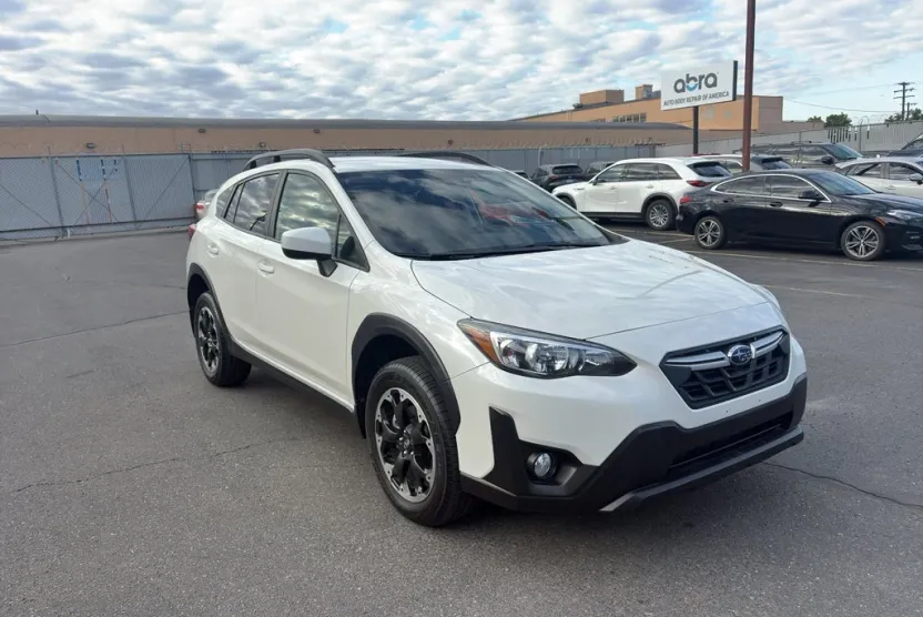 2023 Subaru Crosstrek Premium photo 1