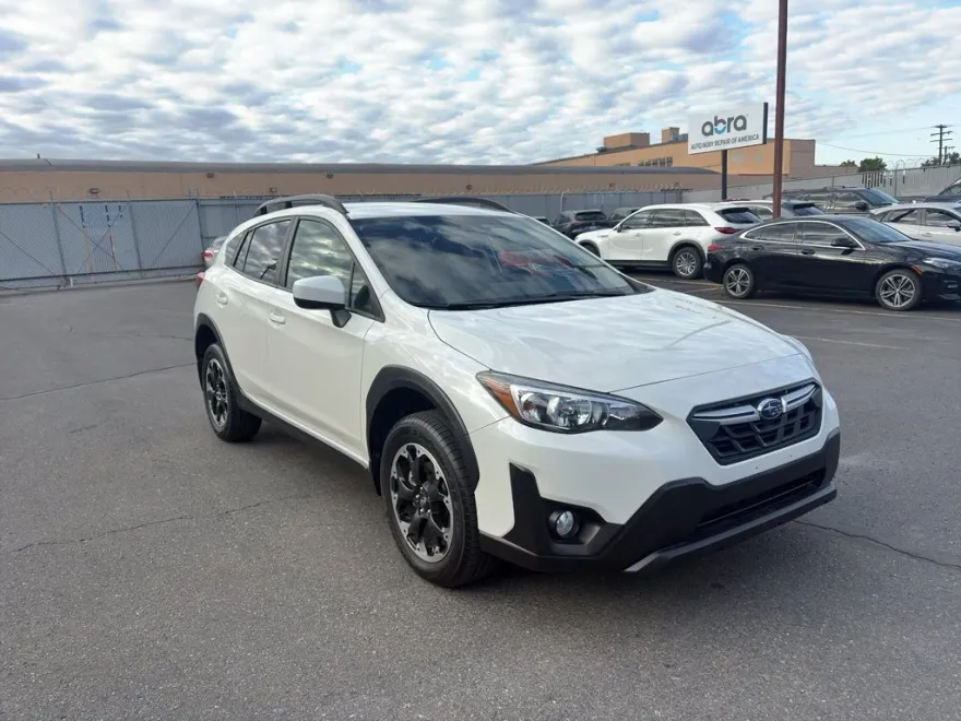 2023 Subaru Crosstrek Premium photo 1