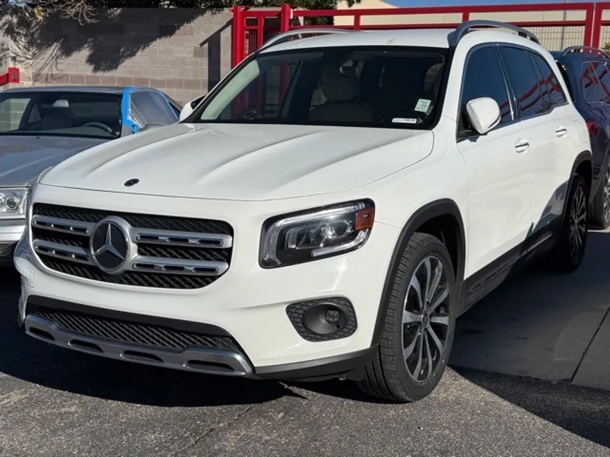 2021 Mercedes Benz GLB 250 4MATIC photo 1