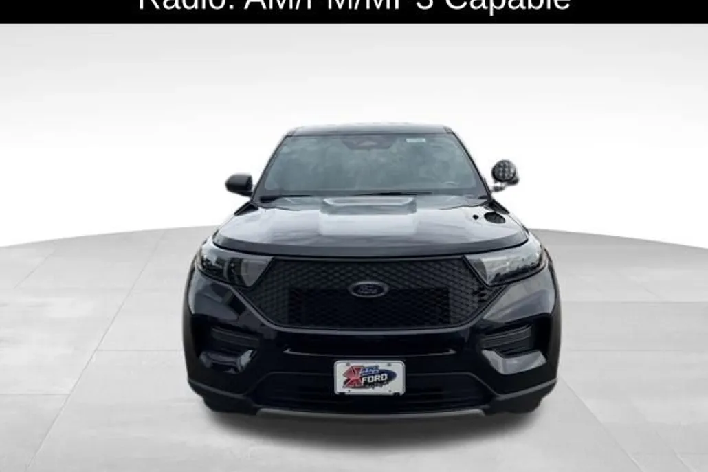 2025 Ford Explorer photo 1