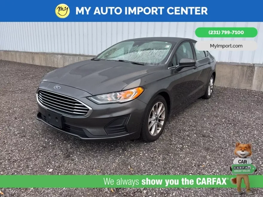 2019 Ford Fusion SE photo 1