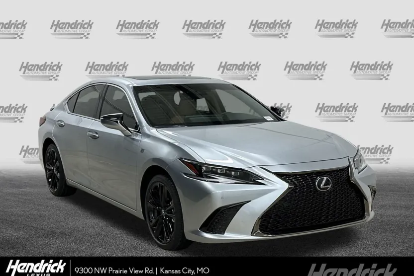 2025 Lexus ES 300h F SPORT Design photo 1