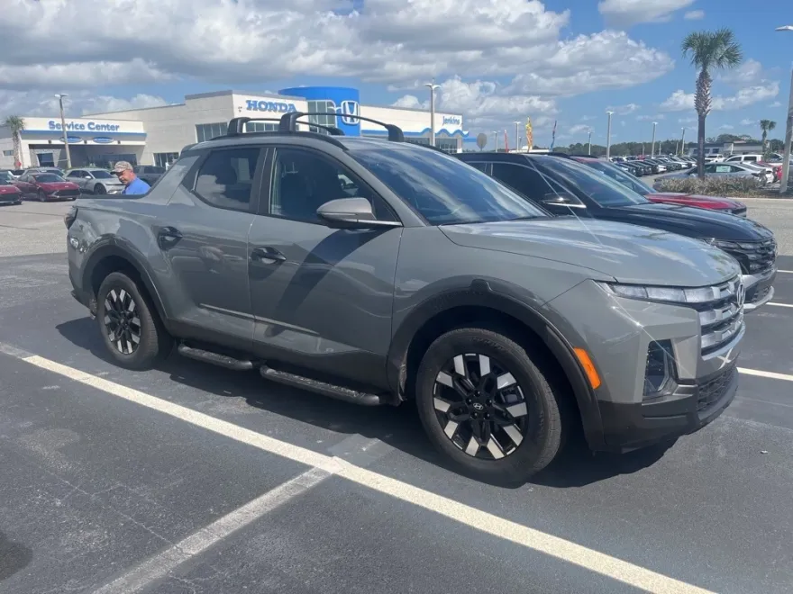 2026 Hyundai Santa Cruz SEL photo 1
