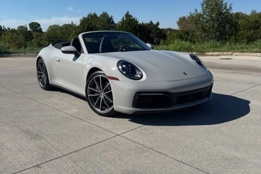 2024 Porsche 911 4 Cabriolet photo 1