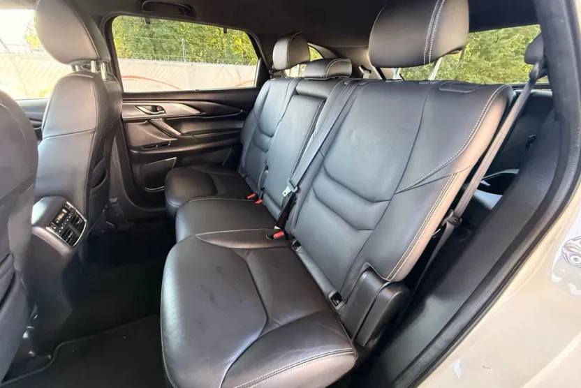 2021 Mazda CX-9 Grand Touring photo 1