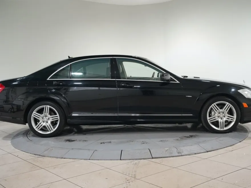 2012 Mercedes Benz S 550 4MATIC photo 1