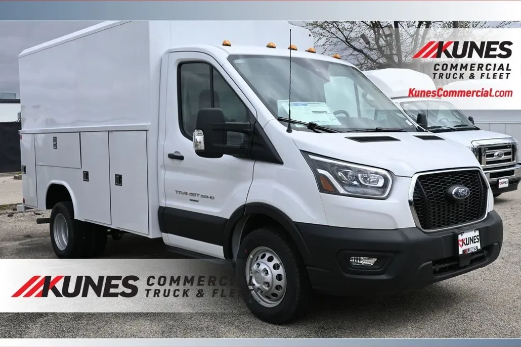 2024 Ford Transit photo 1